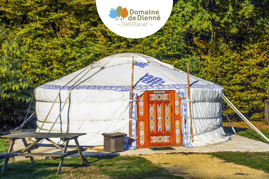 Yourte Mongole 7 pers.- Domaine de Dienné Yourte Mongole 7 pers.- Domaine de Dienné